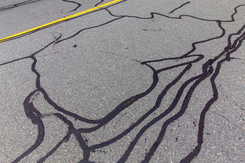Asphalt Crack Sealing in Columbus, OH