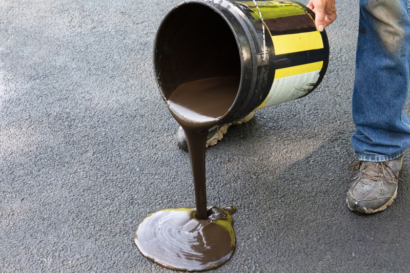 Asphalt Sealcoating in Greenville, SC