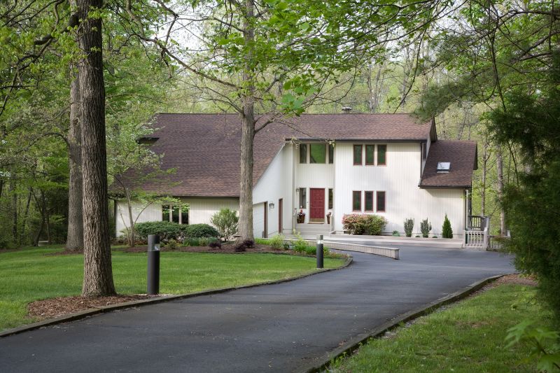 Blacktop Driveway Sealing in Greenville, SC