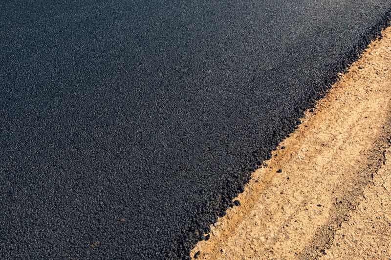 Blacktop Sealing in Tampa, FL