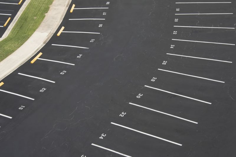 Commercial Parking Lot Sealing in Sarasota, FL